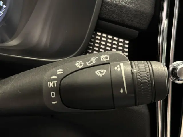 Volvo XC40 1.5 T4 Recharge R-Design 2022 Hybride Benzine 27