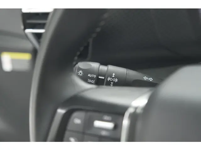 Citroën C4 PureTech 130 Feel Pack 2021 Benzine 33