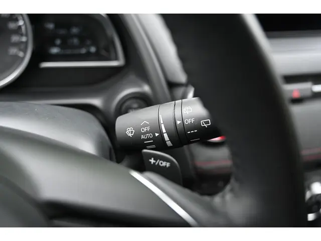 Mazda 2 SkyActiv-G 90 automaat Homura Aka 2024 Benzine 29