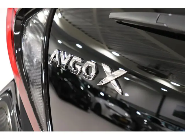 Toyota Aygo X Hybrid 115 pulse, 2026 Hybride Benzine 14