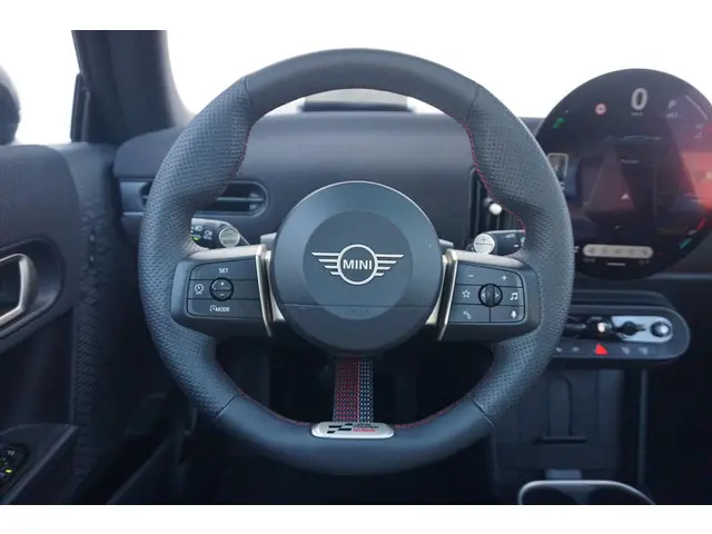 MINI 3-Deurs Cooper C 2024 Benzine 19