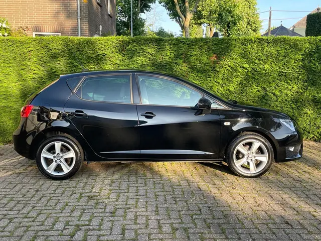 SEAT Ibiza 1.0 EcoTSI FR |LED|Carplay|PDC| 2016 Benzine 3