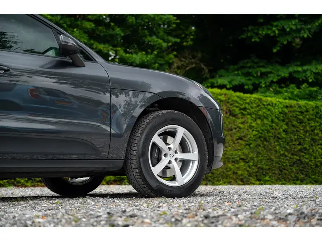 Porsche Macan 2.0 2018 Benzine 22