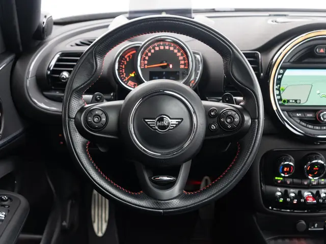 MINI Clubman Cooper S Aut. 2018 Benzine 8