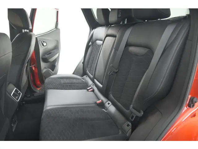 Renault Kadjar TCe 140 Black Edition 2021 Benzine 37