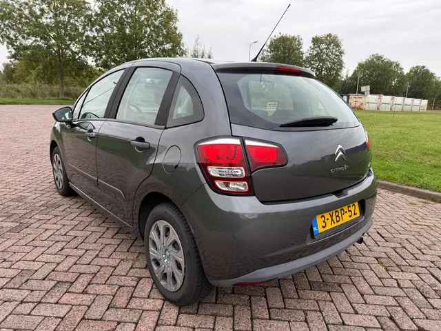 Citroën C3 1.0 VTi Attraction 2014 Benzine 4