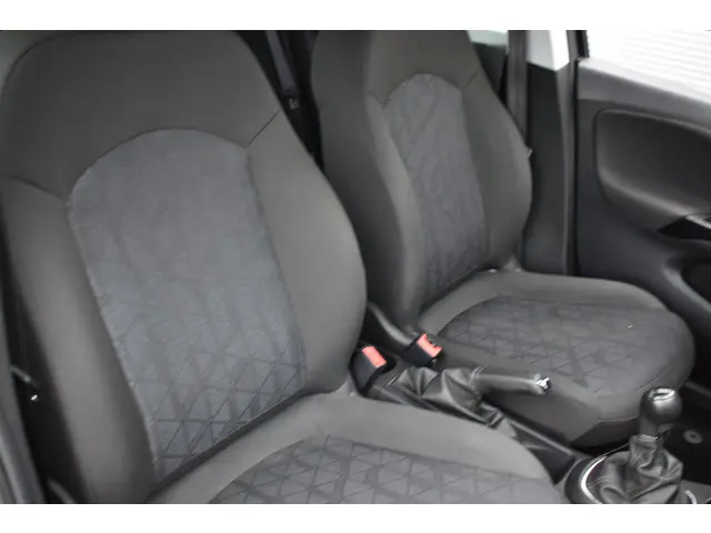 Opel Corsa 1.0 Turbo 120 Jaar Edition 2019 Benzine 20