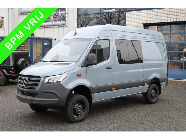 Mercedes-Benz Sprinter 319 CDI 4x4 L2H2 Pro 2024 Diesel