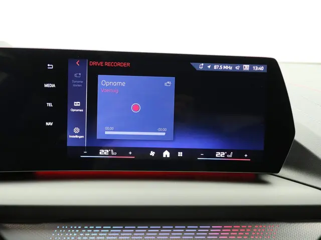 BMW 1 Serie 5-deurs M135i xDrive 2025 Benzine 14