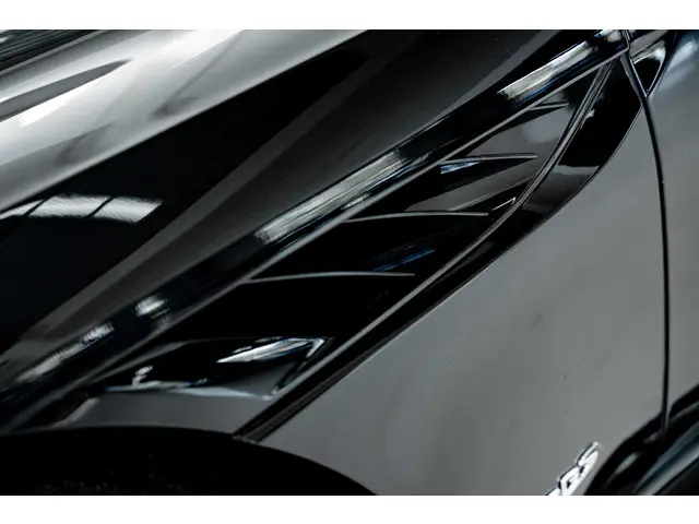 Aston Martin DBS 5.2 V12 Superleggera 2019 Benzine 27