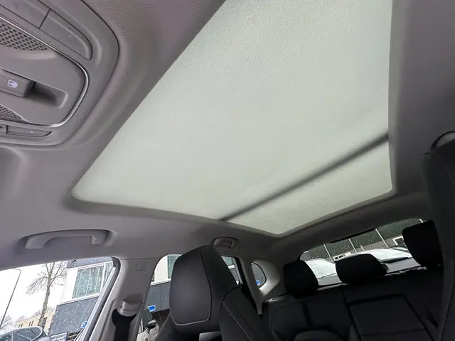 MG EHS 1.5 TGDI Luxury 2023 Hybride Benzine 31