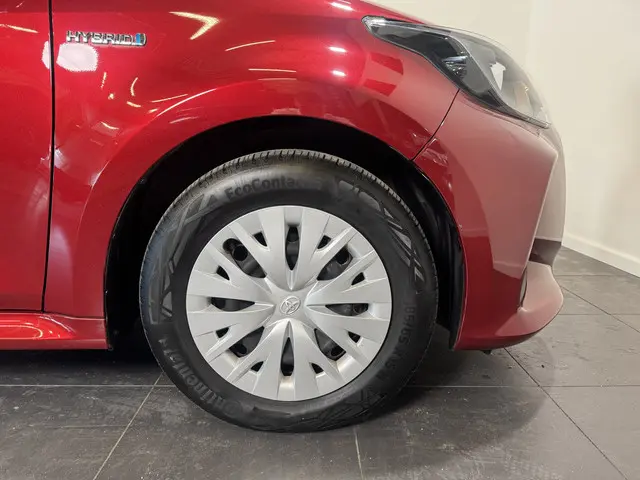 Toyota Yaris 1.5 Hybrid Active 2021 Hybride Benzine 19