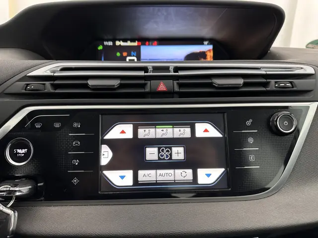 Citroën C4 1.6 e-HDi Exclusive 2014 Diesel 16