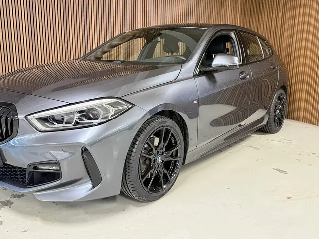 BMW 1 Serie 116i - M - Sport - 2021 Benzine 5