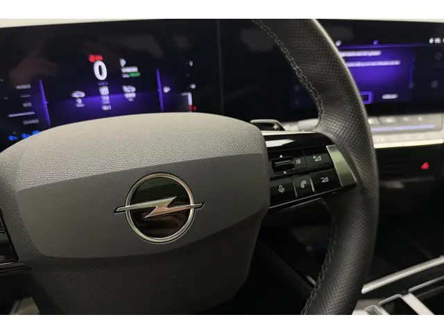 Opel Astra 1.6 Hybrid Level 4 2024 Hybride Benzine 18