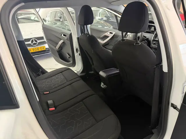 Peugeot 2008 1.2 PureTech Blue Lease 2016 Benzine 14