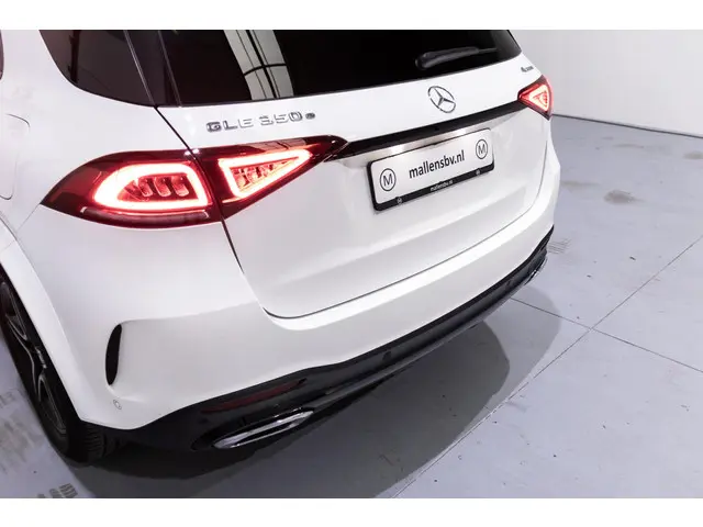 Mercedes-Benz GLE 350 e 4MATIC 2022 Hybride Benzine 15
