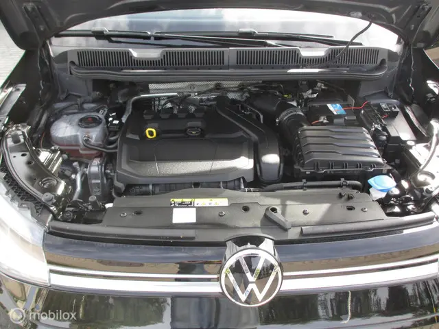 Volkswagen Caddy Combi 1.5 TSI 5p 2021 Benzine 32