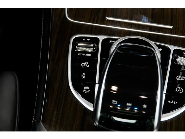Mercedes-Benz GLC AMG 63 S 4MATIC+ 2018 Benzine 14
