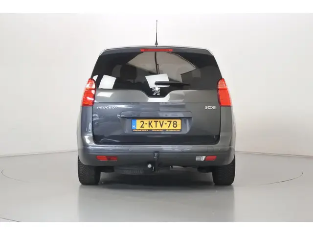 Peugeot 5008 1.6 VTi Access 2013 Benzine 31