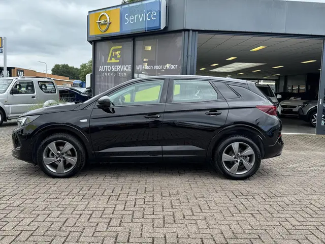 Opel Grandland 1.2 Turbo GS 2024 Benzine 3