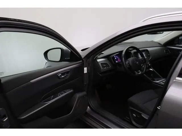Renault Talisman Estate 1.5 dCi Zen 2017 Diesel 6
