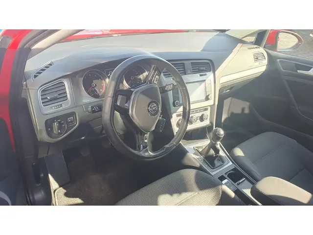 Volkswagen Golf 1.2 TSI Comfortline 2014 Benzine 29