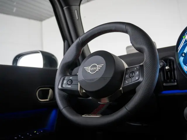 MINI 5-Deurs Cooper C 2025 Benzine 58