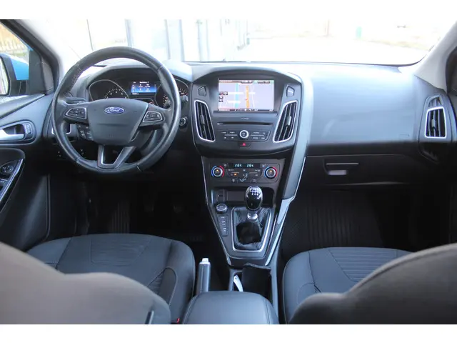 Ford Focus 1.0 126 Pk Titanium HB 2016 Benzine 11