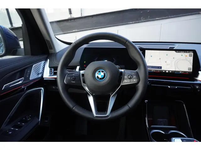 BMW iX1 eDrive20 2026 Elektrisch 6