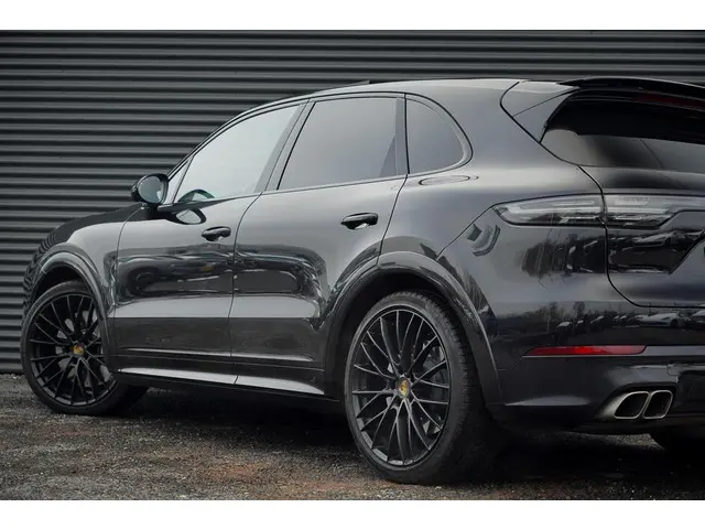 Porsche Cayenne 4.0 Turbo 2019 Benzine 63