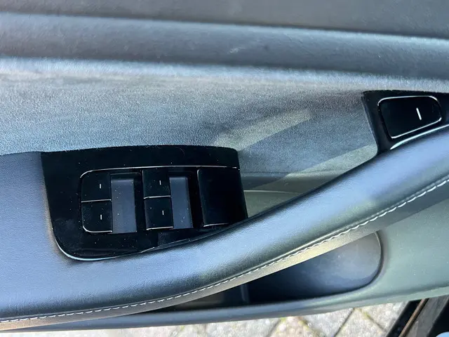 Tesla Model 3 Long Range AWD 75 kWh 2019 Elektrisch 13