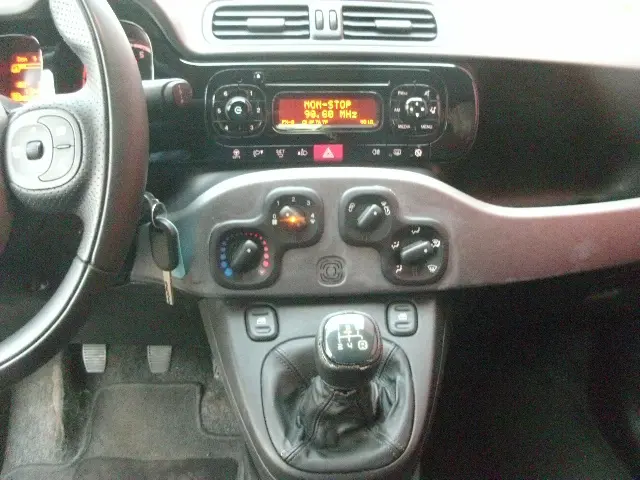 Fiat Panda 0.9 TwinAir Lounge / Airco 2013 Benzine 5