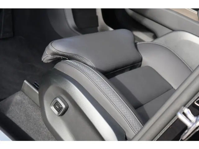 Volvo EX90 Twin Motor Ultra 7p. 111 kWh 2025 Elektrisch 33