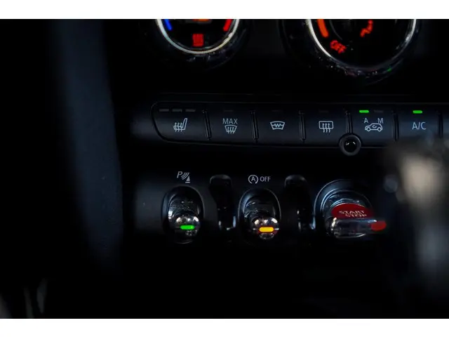 MINI Cooper Mini 2.0 John Works 2015 Benzine 26