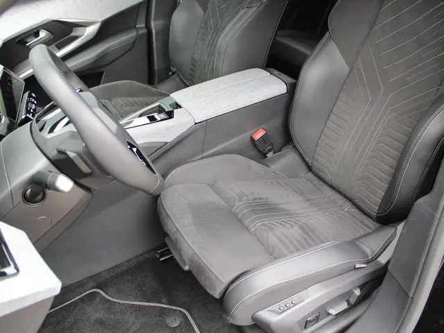 Peugeot e-5008 GT Avantage 73 kWh 2025 Elektrisch 15