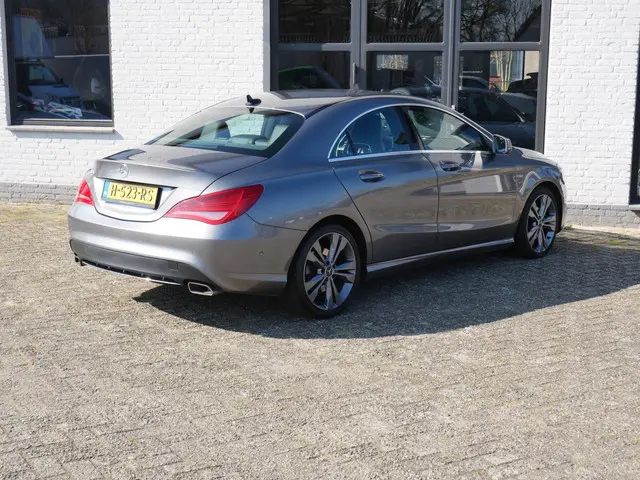 Mercedes-Benz CLA 200 Leder Xenon Pdc Led 2013 Benzine 5