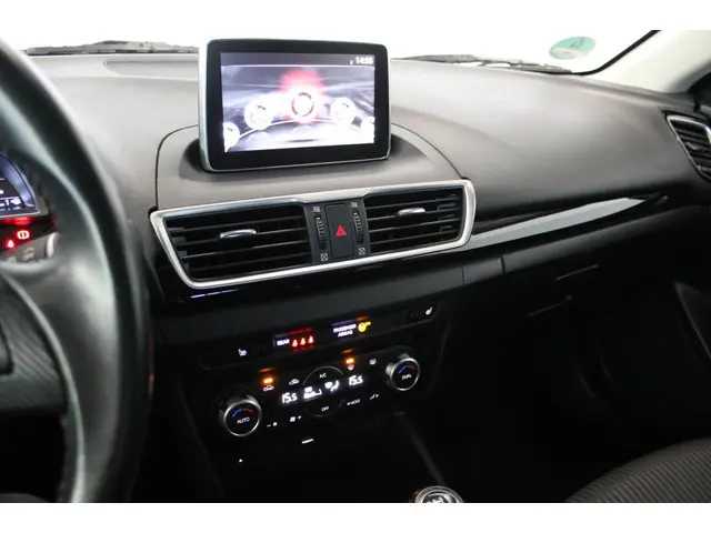 Mazda 3 2.0 TS+ *Navigatie/Clima/Cruise* 2015 Benzine 10