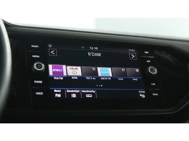 Volkswagen T-Cross 1.0 TSI 115pk Life DSG 2020 Benzine 25