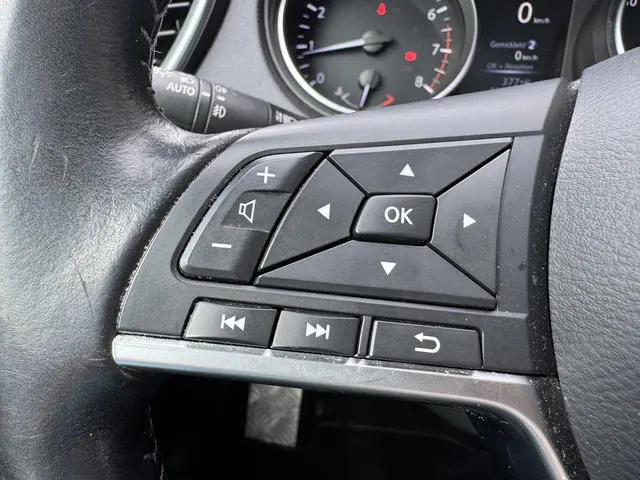 Nissan QASHQAI 1.2 Tekna 2017 Benzine 32