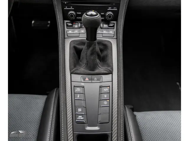 Porsche 718 GT4 RS 2022 Benzine 31