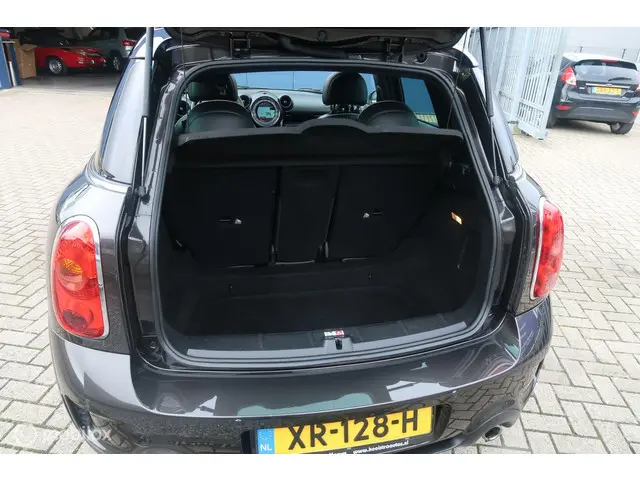 MINI Countryman 1.6 Cooper S ALL4 Chili 2015 Benzine 23