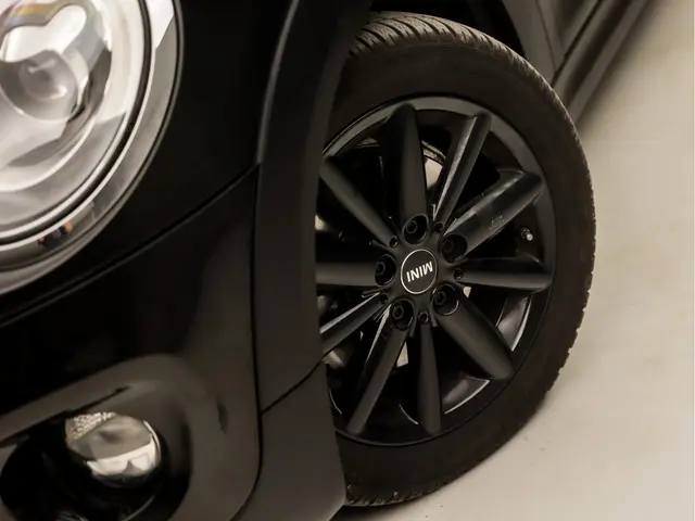 MINI Cooper Cabrio Mini 1.5 Black Sport 2017 Benzine 16