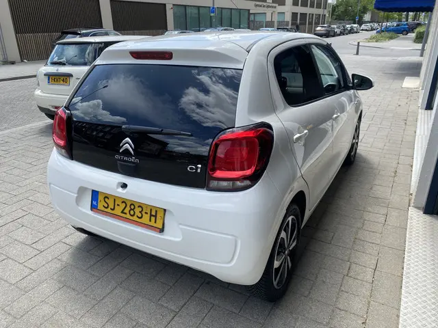 Citroën C1 1.0 VTi Shine 2018 Benzine 3