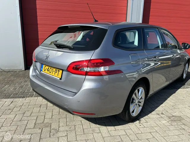 Peugeot 308 SW 1.2 PureTech Active 2019 Benzine 9