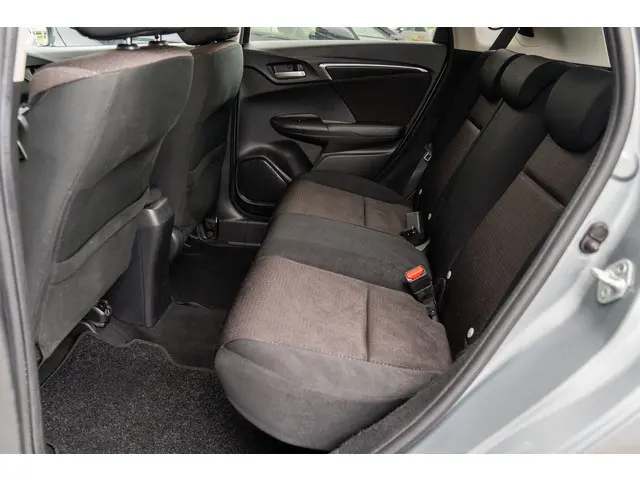 Honda Jazz 1.3i VTEC ELEGANCE 2017 Benzine 26