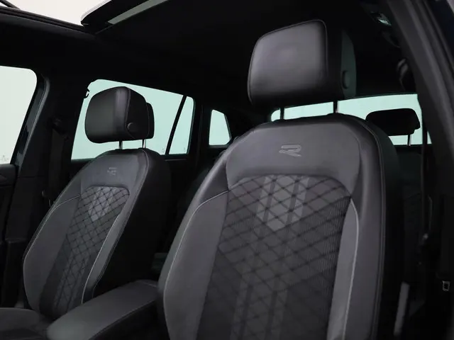Volkswagen Tiguan 1.5TSI/150PK R-Line DSG 2022 Benzine 5