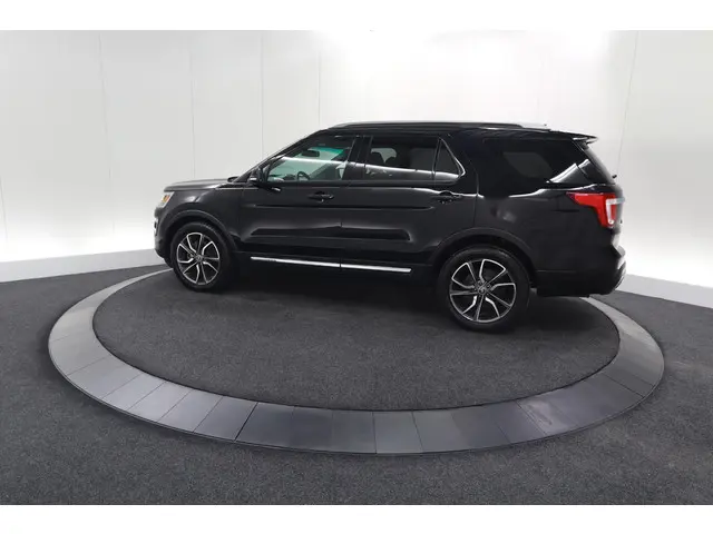 Ford Explorer XLT 2.3 Ecoboost 2019 Benzine 72