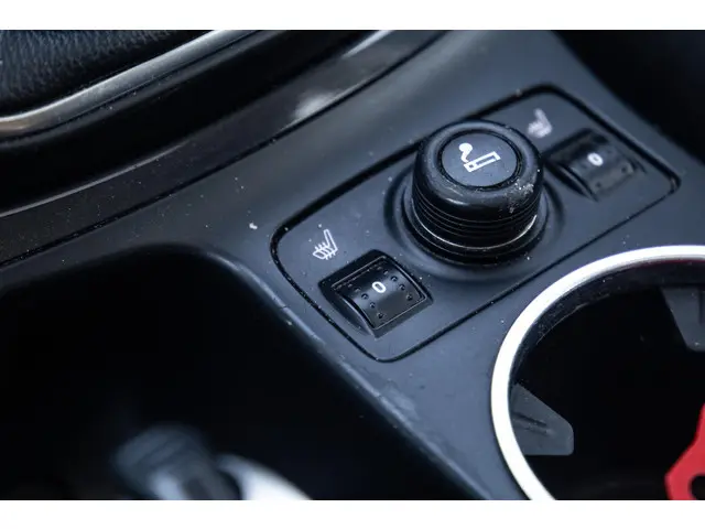 Ford Kuga 1.6 Titanium 2013 Benzine 34