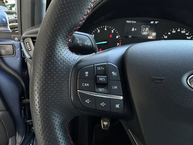 Ford Fiesta 1.0 EcoBoost ST-Line X 2021 Benzine 24